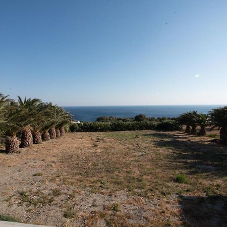 Ligres Beach - 2 Bedrooms Apartment Sea View Agia Paraskevi  エクステリア 写真